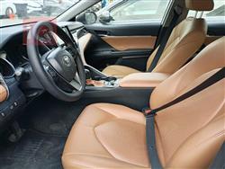 تۆیۆتا کامری